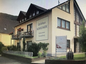 Exterior - Comfortable Holiday Home in Ernst With Patio (Ernst)