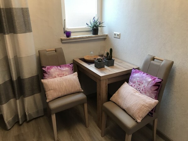 Villa | Room amenity - Comfortable Holiday Home in Ernst With Patio (Ernst)