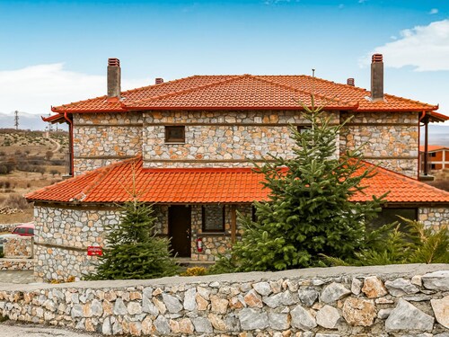 Traditional Holiday Home in Pella with Hot Tub