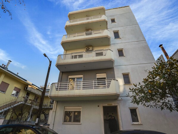 Apartment | Exterior - Urban Apartment in Alexandroupoli near Beach (Alexandroupoli)