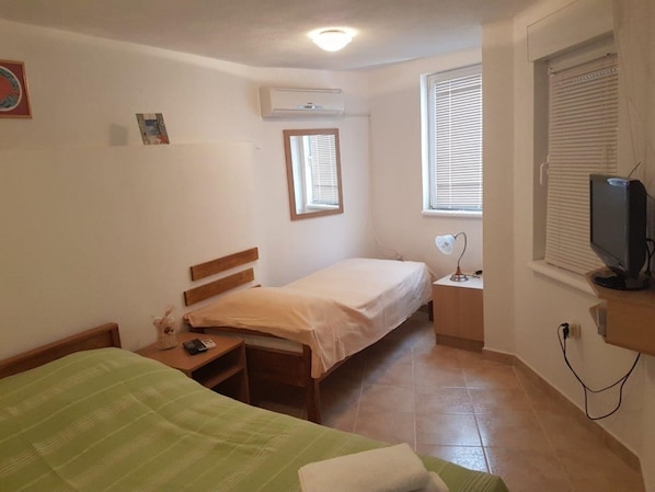 Apartment | Room amenity