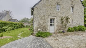 House | Exterior