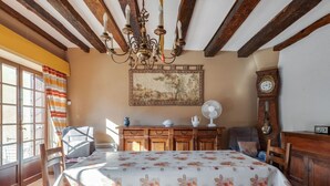 Dining - Timeless Holiday Home in Massaguel With Patio (Massaguel)