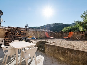 Balcony - Timeless Holiday Home in Massaguel With Patio (Massaguel)