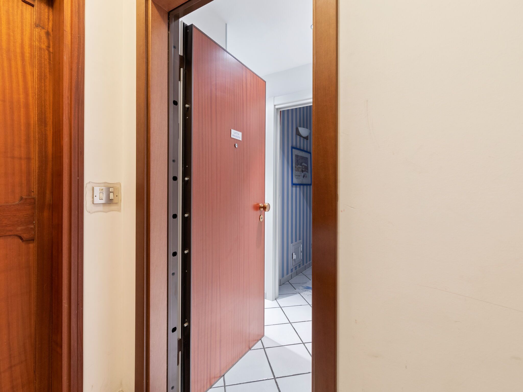 2 camere, culle/letti per bambini (a pagamento), lenzuola