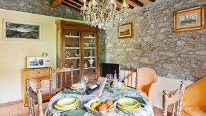 Living room - Heritage Villa in Poggio Alla Croce With Swimming Pool (Figline e Incisa Valdarno)