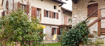 Lovely Holiday Home in Montaner With Patio
