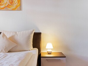 2 bedrooms, individually furnished, bed sheets - Pleasant Apartment in Kunreuth With Private Terrace (Kunreuth)