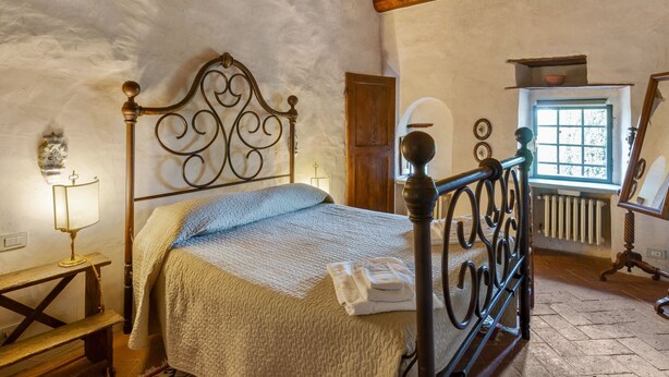Room amenity - Deluxe Apartment in Montefiridolfi With Swimming Pool (San Casciano in Val di Pesa)