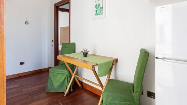 Dining - Gorgeous Holiday Home in Ortigia With Balcony (Syracuse)