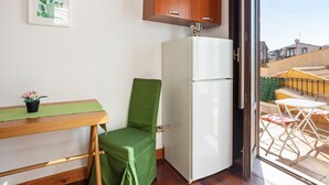 Dining - Gorgeous Holiday Home in Ortigia With Balcony (Syracuse)