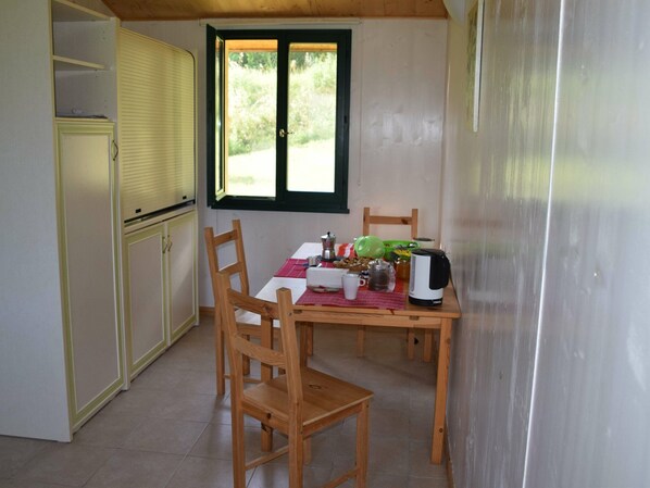 Fridge, oven, toaster