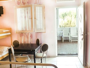 House | Living room