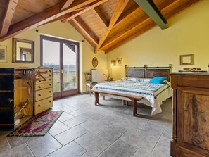 Apartamento | 3 dormitorios y ropa de cama