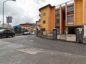 Exterior - Attractive Apartment in Pimonte With Balcony (Pimonte)
