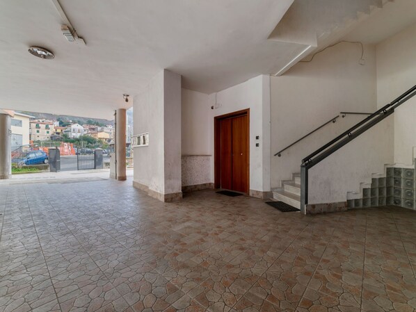 Exterior - Attractive Apartment in Pimonte With Balcony (Pimonte)