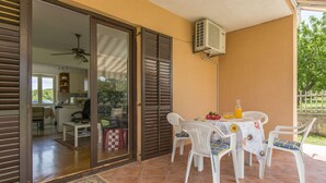 Unclassified image, 2 of 25, button - Alluring Apartment in Labin With Garden (Labin)