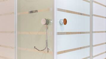 House | Bathroom