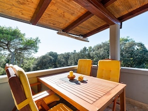 Balcony - Rustic Cottage in Silba With Garden (Silba)