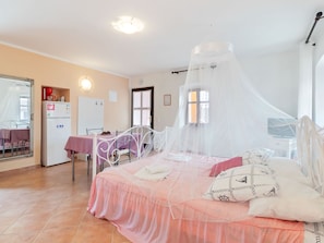 Apartment | 1 bedroom, free WiFi
