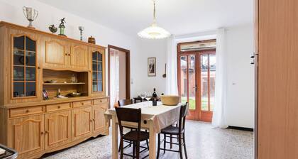 Belvilla by OYO Casa Rina