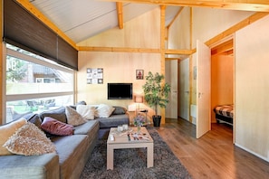 獨棟房屋 | 客廳