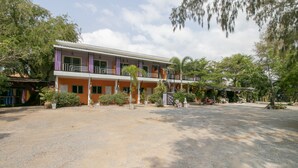 Ngoại thất