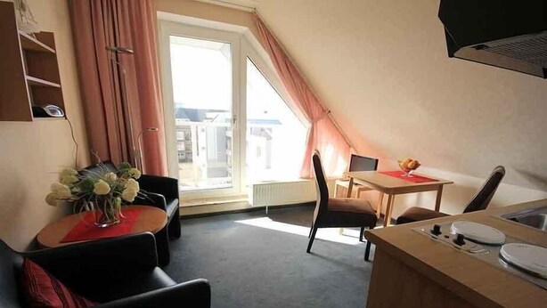 Unclassified image, 1 of 1, button - Meerblick-ferienwohnung 11 mit Balkon im Haus Seeluft in Duhnen (Cuxhaven)