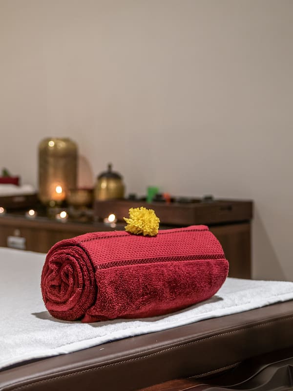 Salas de tratamiento para parejas, sauna, baño de vapor y aromaterapia