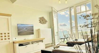 appartement ensoleillé avec vue sur la mer, piscine et Wifi