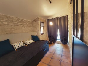 1 bedroom, free WiFi