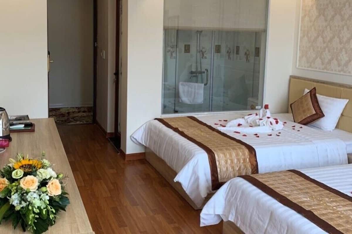 Deluxe Quadruple Room | Free WiFi, bed sheets