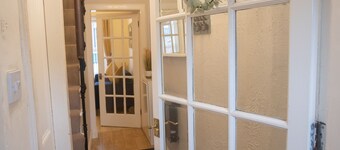 Sandgate 2-bed Apartment in Ayr Central Location