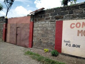 Entrada de la propiedad