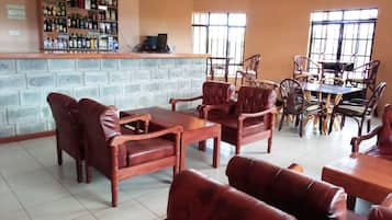 Bar (en el alojamiento)