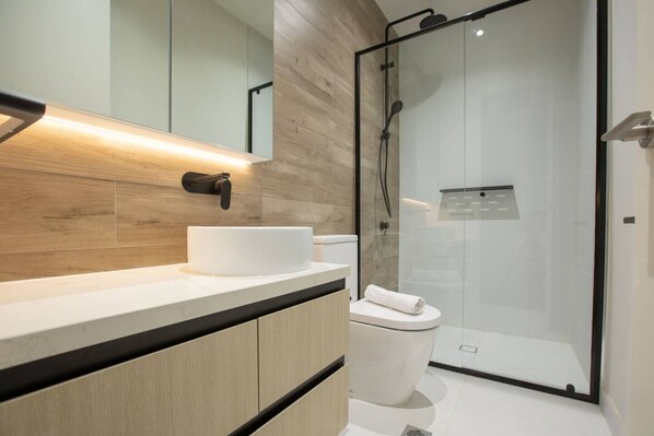 Villa (2 Bedrooms) | Bathroom