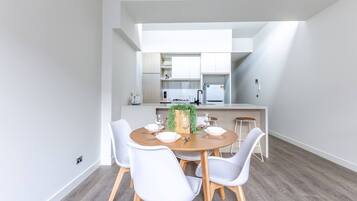 Villa (2 Bedrooms) | Private kitchen