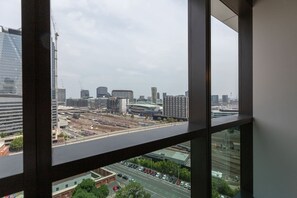 Apartment (1 Bedroom) | Balcony