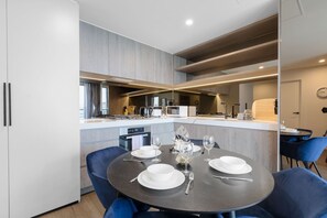 Apartment (1 Bedroom) | Eigene Küche | Ofen