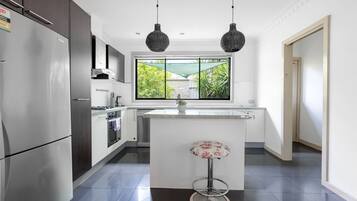 Villa (3 Bedrooms) | Private kitchen