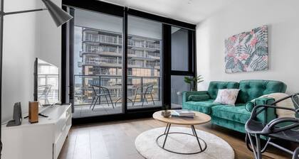 Perfect Location 2 Bdrs Apartment@glen Waverley