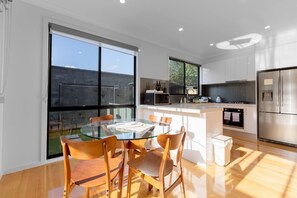 Villa (2 Bedrooms) | Cucina privata | Forno