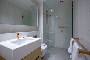 Căn hộ (2 Bedrooms) | Phòng tắm | Khăn tắm