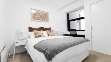 1 bedroom, laptop workspace, iron/ironing board, free WiFi