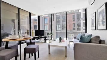 1 bedroom, laptop workspace, iron/ironing board, free WiFi