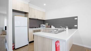 Villa (2 Bedrooms) | Private kitchen | Oven, mixer