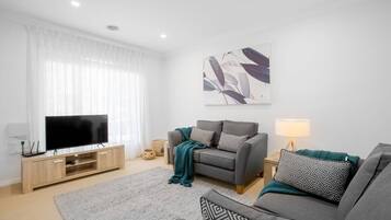 Villa (2 Bedrooms) | Living room | TV