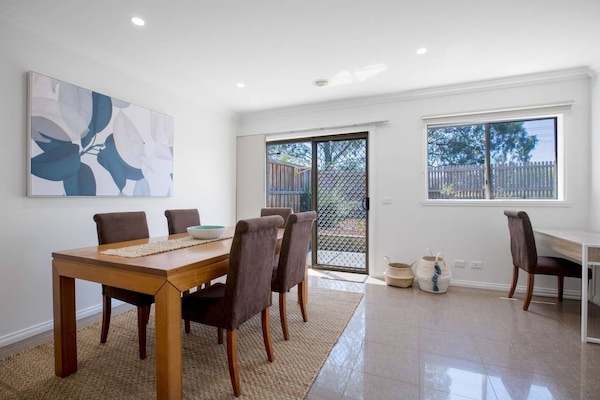 Villa (2 Bedrooms) | Private kitchen
