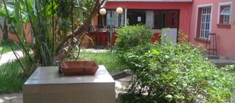 Elsam Mariot guest House