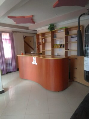 Reception - Elsam Mariot guest House (Kisumu)